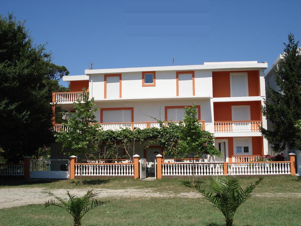 Apartments Brnjada Sutomore Exterior photo